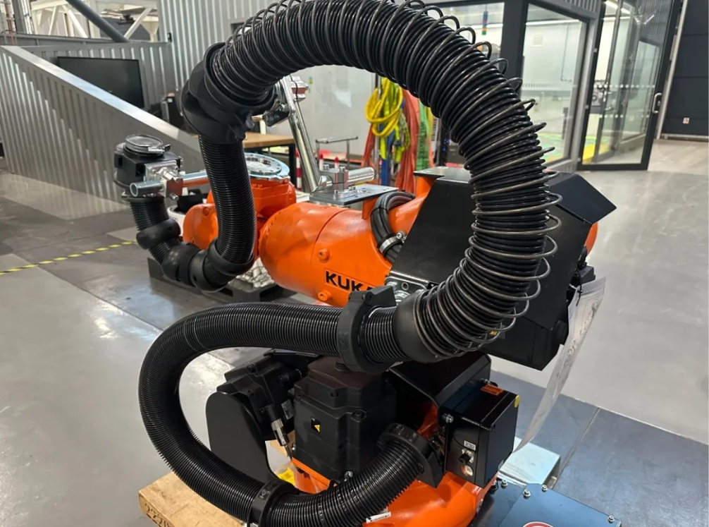 KUKA