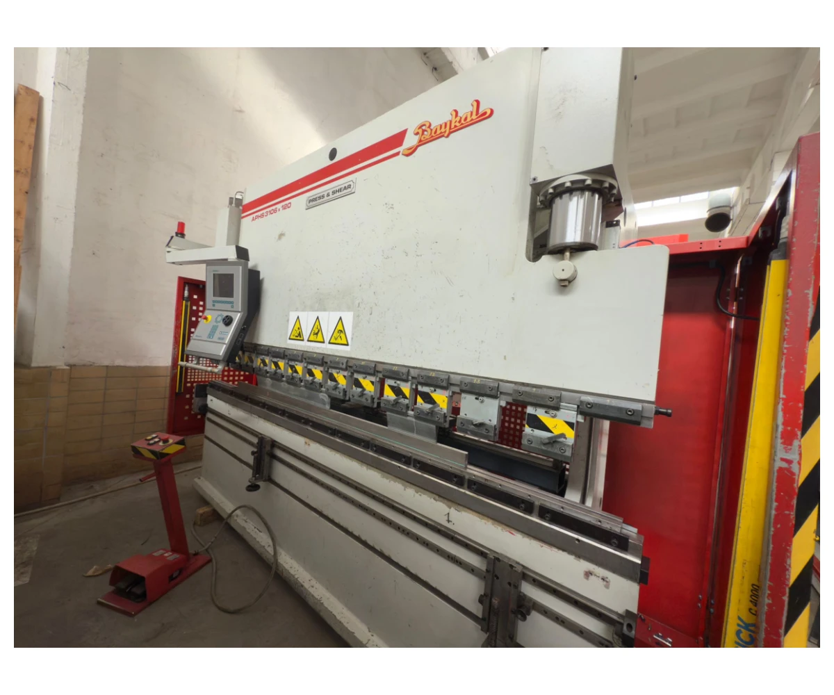 Baykal APHS 3106x120 – Hydraulic press brake