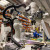 Frank Emiks Roboter mit Tisch