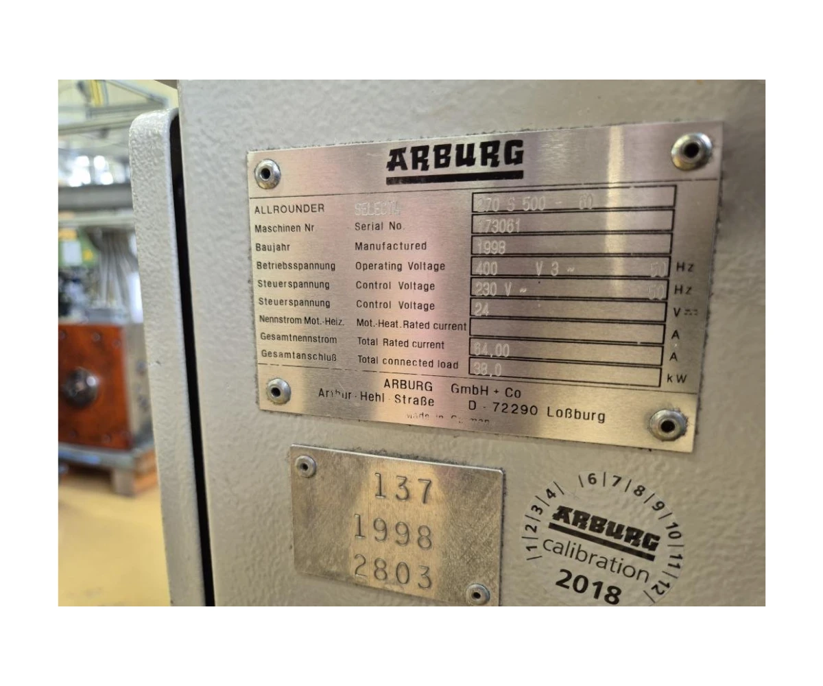 693a91fc70f32_00179-1