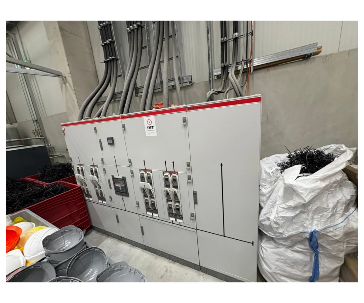 69400a4b9f1e6_IMG-20251128-WA0056