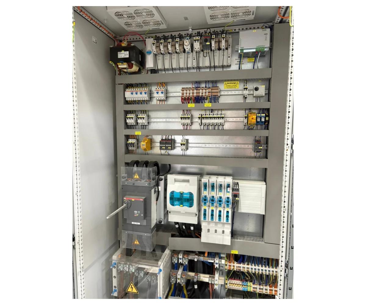 69400a8cbf6db_IMG-20251128-WA0042