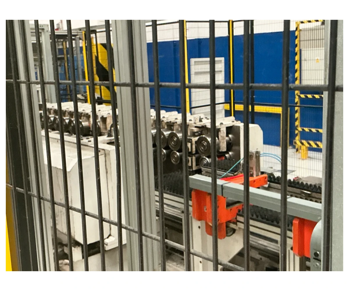 6980746964bb5_file (9)