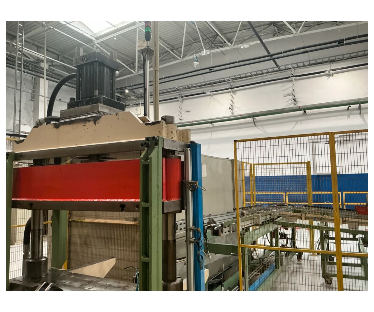 698075110299b_file (22)