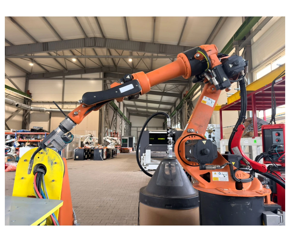 KUKA KR 16 L8 arc HW Schweißset + KRC4 + FRONIUS CMT + KP1 (2017)