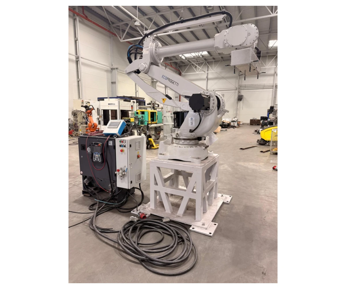 Robot Comau NJ 110-3.0