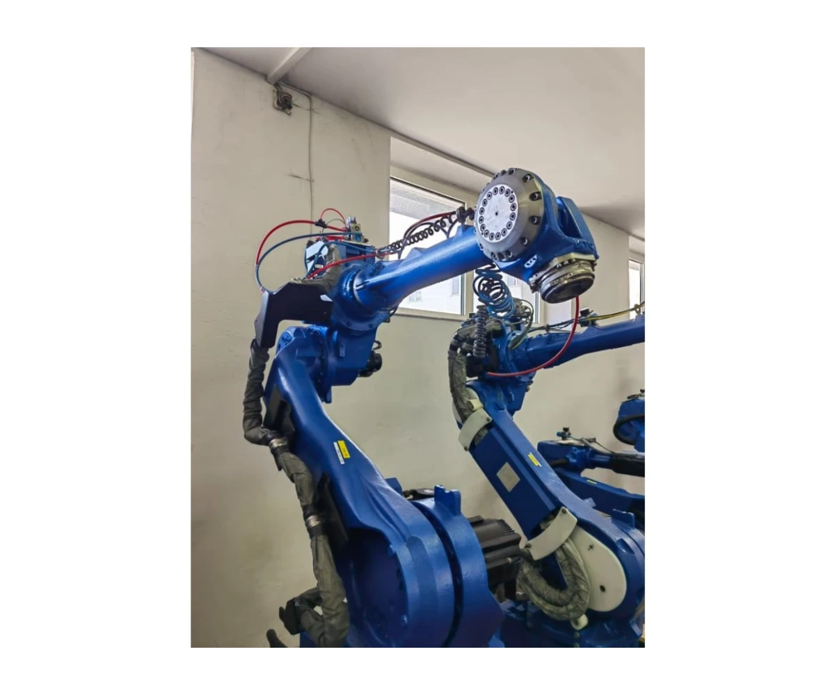 2010 Motoman Yaskawa YR-MH0050