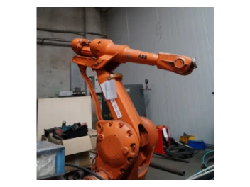 industrial robot ABB IRB 2400 M2000A (sn: 24-31144)